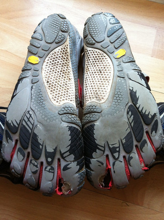 Vibram Five Finger Bikilas after 1865km (1)